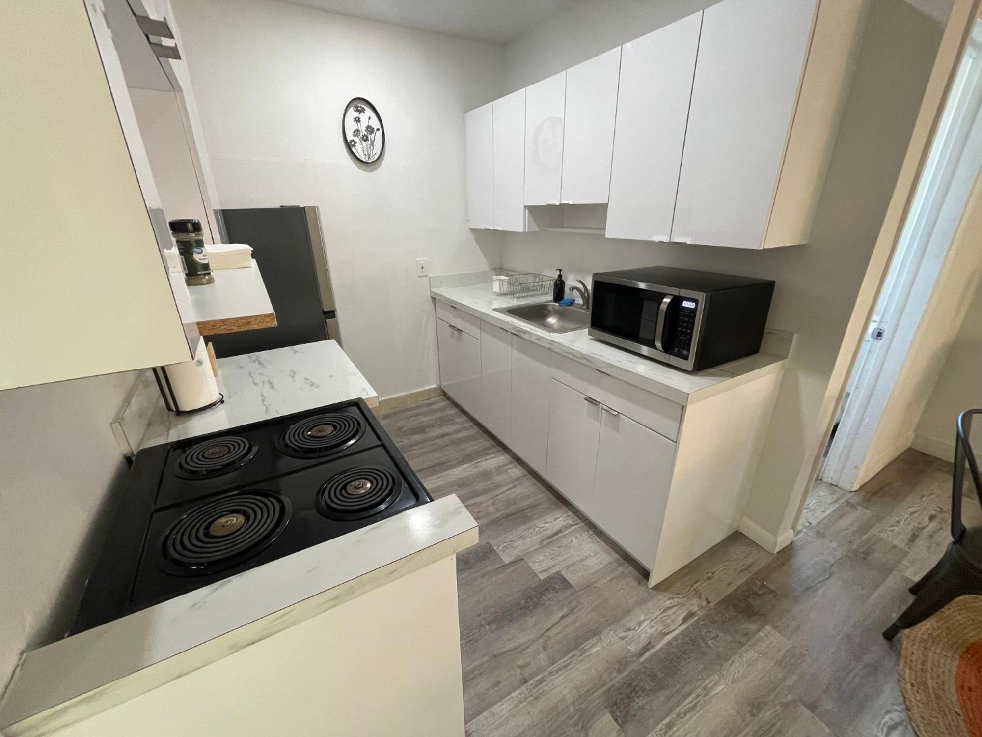 Fully Equipped Apartments With Parking Near Cocowalk Miami Eksteriør billede