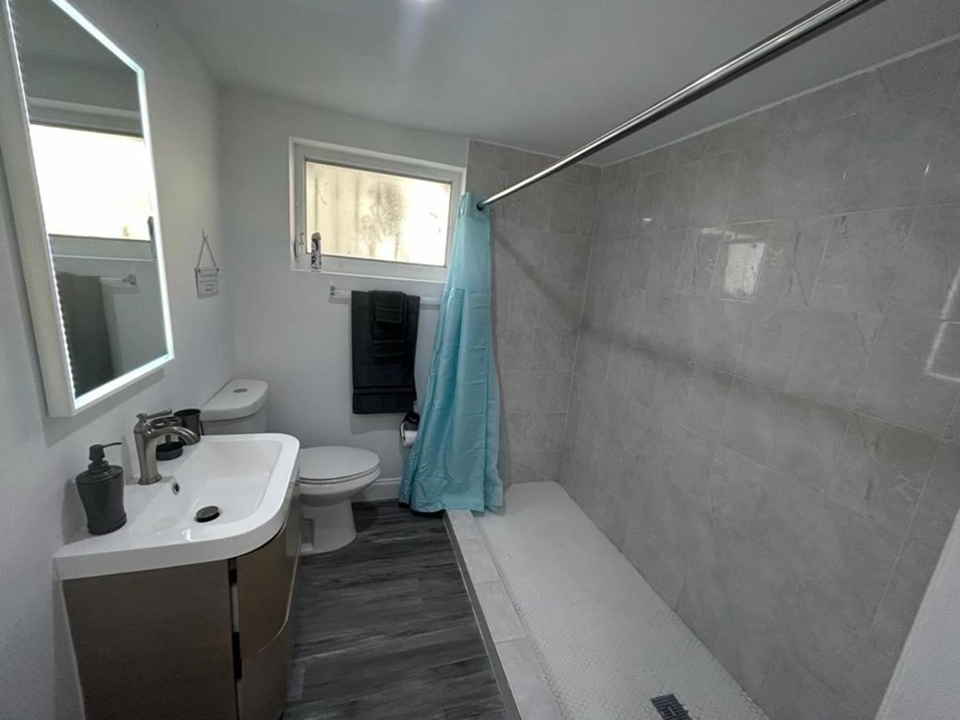 Fully Equipped Apartments With Parking Near Cocowalk Miami Eksteriør billede